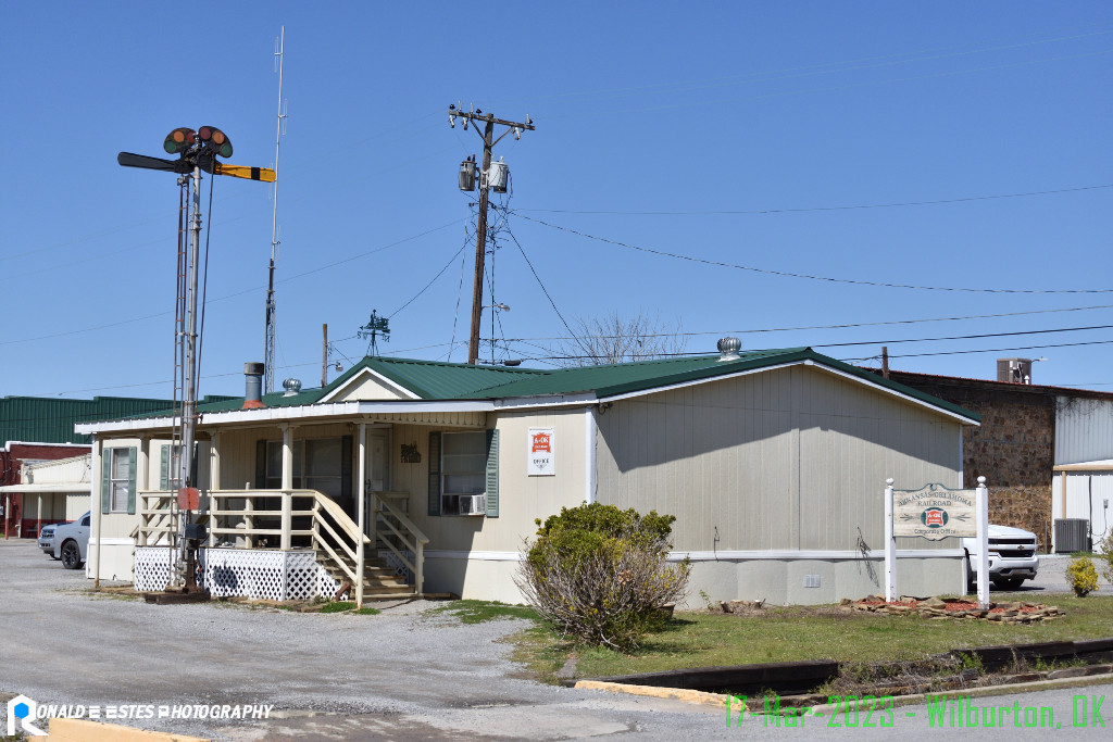 Depot-Office 103 S Central 